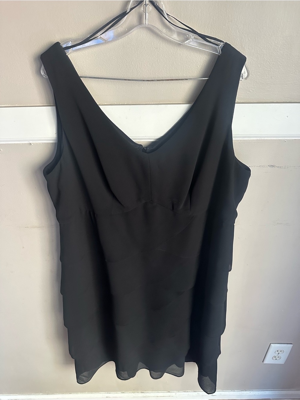 Scarlett Black Layered V-Neck Black Ruffle Dress Size 18W